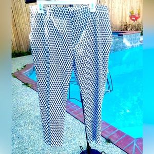 Black & White Skinny Pants